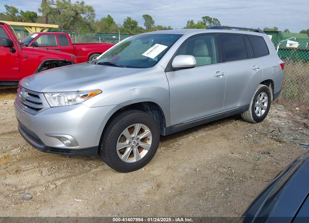 2011 TOYOTA HIGHLANDER SE VIN: 5TDZA3EHXBS008658