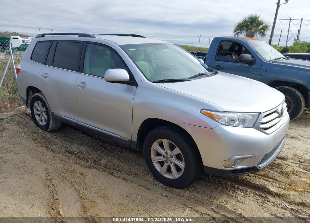 2011 TOYOTA HIGHLANDER SE VIN: 5TDZA3EHXBS008658