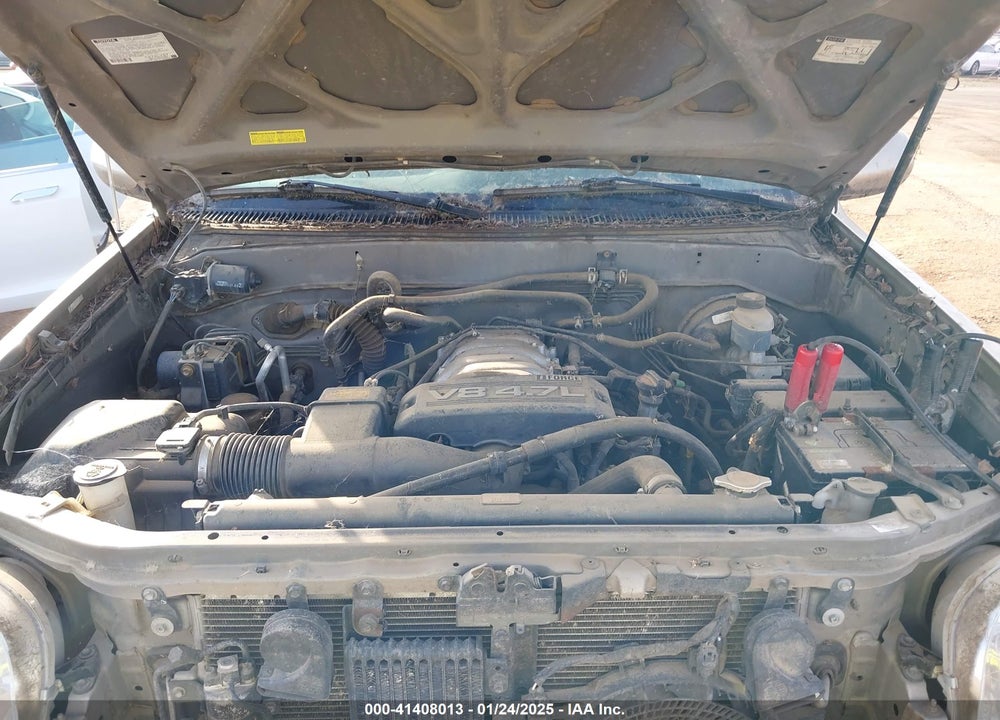2004 TOYOTA SEQUOIA SR5 V8 VIN: 5TDBT44A84S211931
