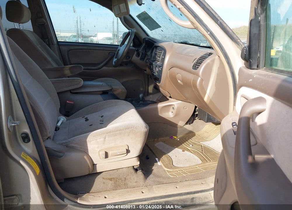 2004 TOYOTA SEQUOIA SR5 V8 VIN: 5TDBT44A84S211931