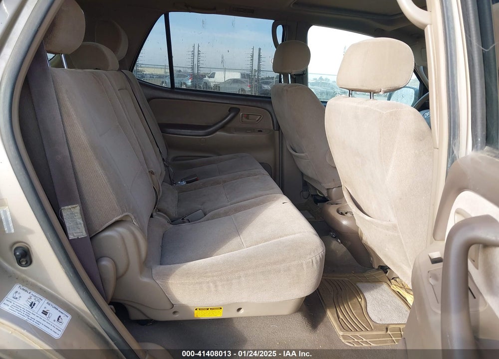 2004 TOYOTA SEQUOIA SR5 V8 VIN: 5TDBT44A84S211931