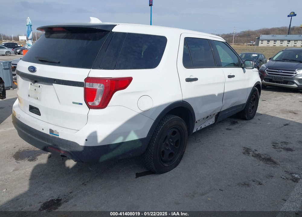 2017 FORD POLICE INTERCEPTOR VIN: 1FM5K8AR9HGC57104