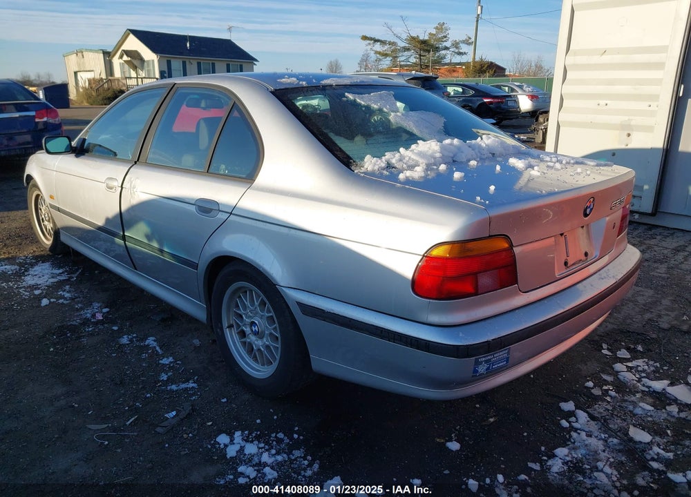 1999 BMW 528IA VIN: WBADM6336XBY31254