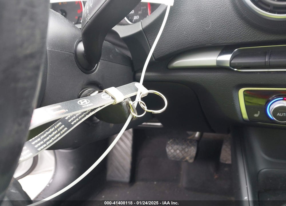 2015 AUDI A3 VIN: WAUBFGFF2F1097326