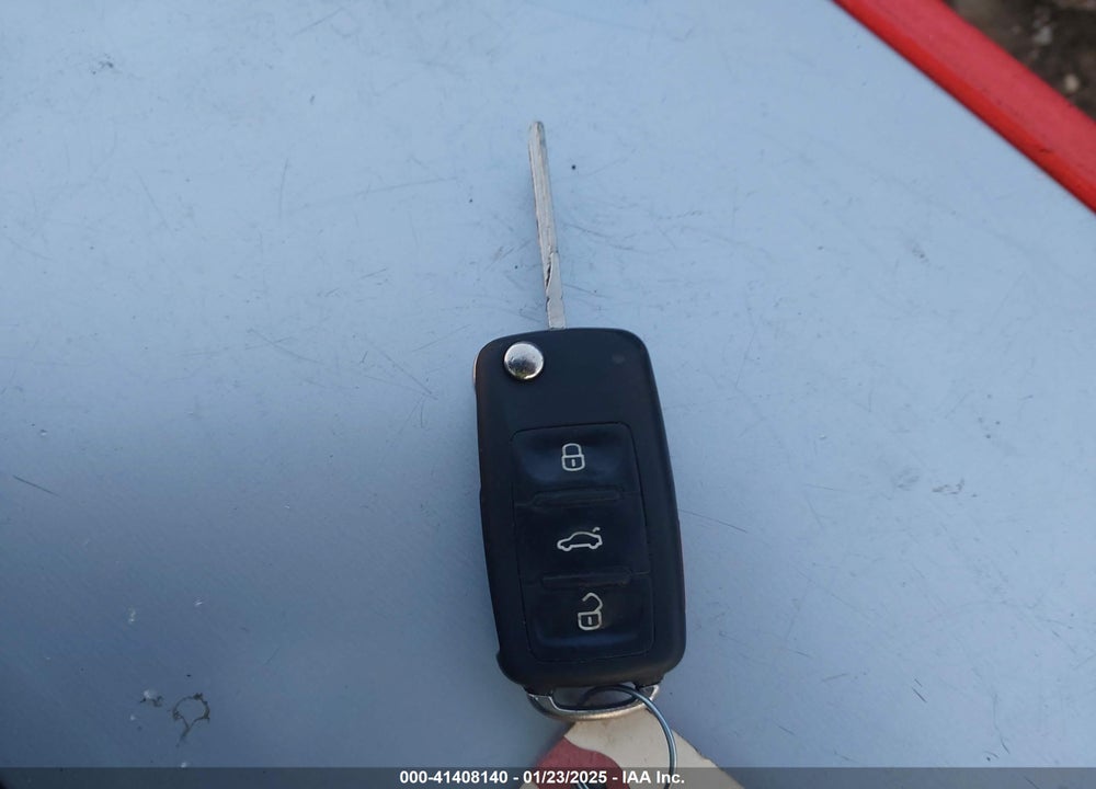 2014 VOLKSWAGEN JETTA VIN: 3VWD17AJ8EM293890