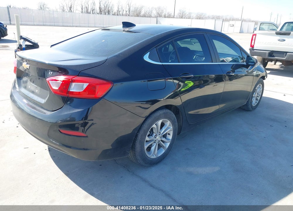 2019 CHEVROLET CRUZE VIN: 1G1BE5SMXK7112654
