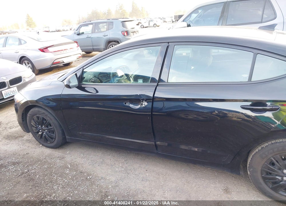2018 HYUNDAI ELANTRA VIN: 5NPD74LF0JH382281