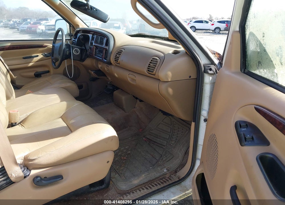 2001 DODGE RAM 1500 ST VIN: 3B7HC13Y71G242024