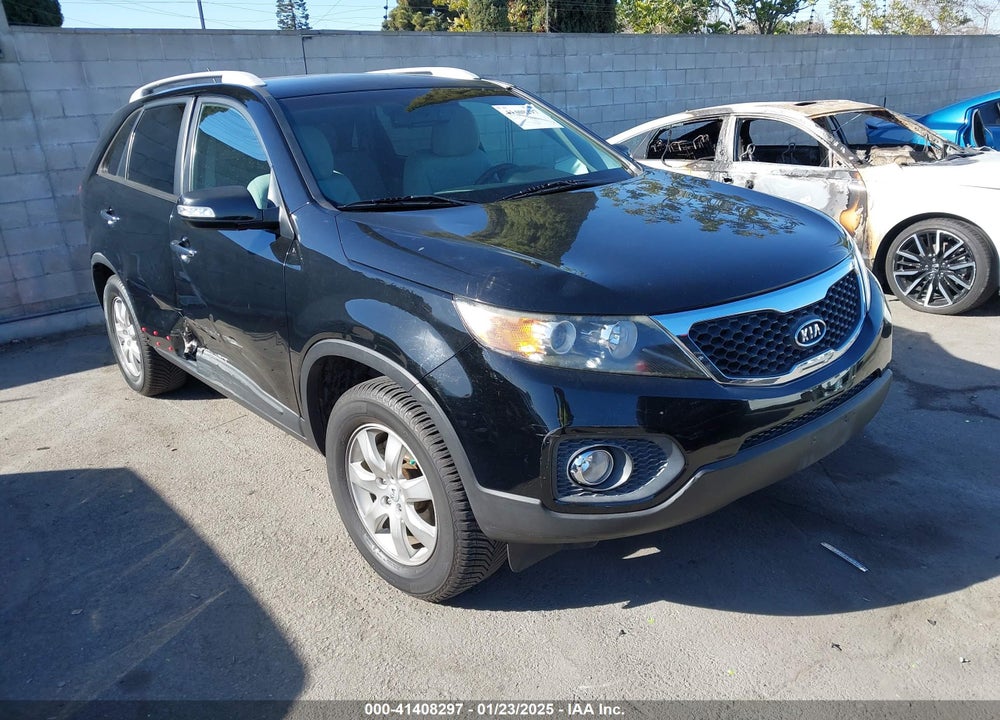 2012 KIA SORENTO LX VIN: 5XYKT4A62CG257511