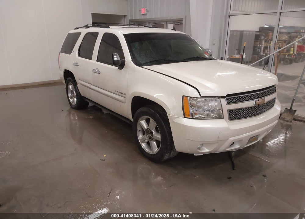 2008 CHEVROLET TAHOE LTZ VIN: 1GNFC13038R271085