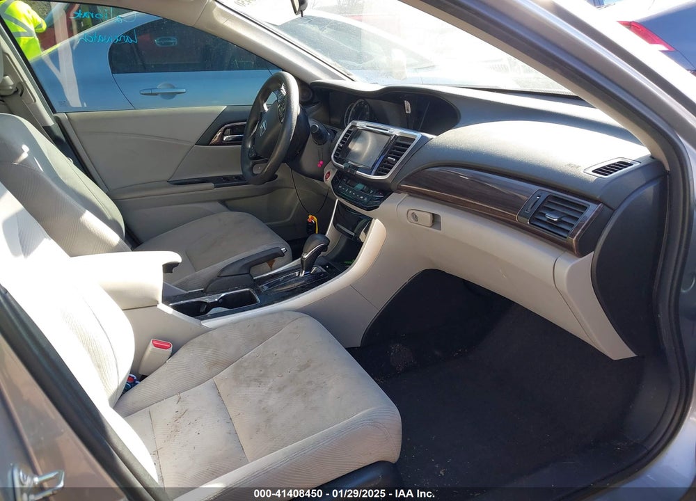 2016 HONDA ACCORD VIN: 1HGCR2F75GA191696