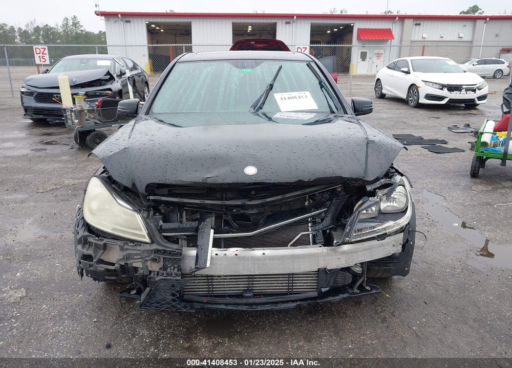2014 MERCEDES-BENZ C 250 VIN: WDDGF4HB3ER309867