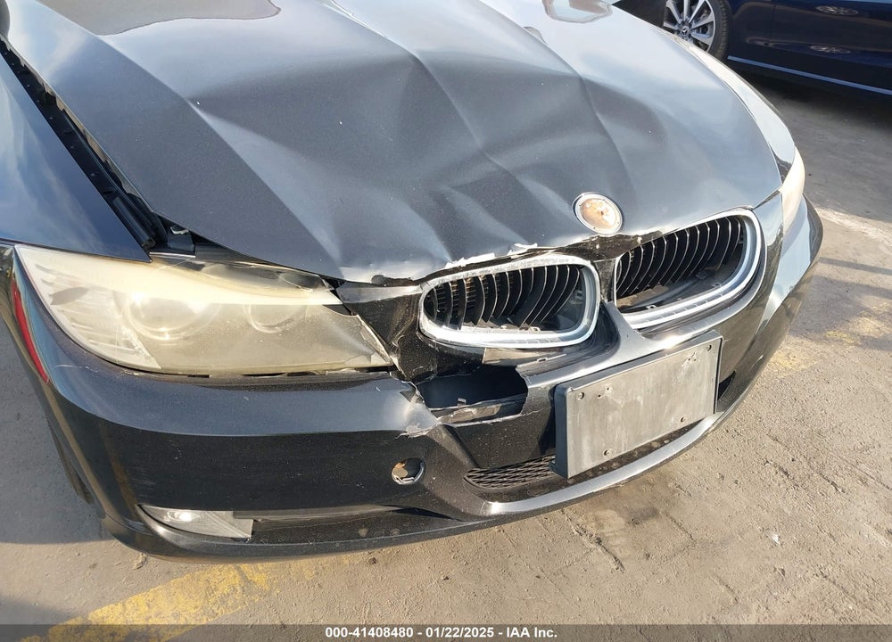 2009 BMW 328I VIN: WBAPH57539NL78820