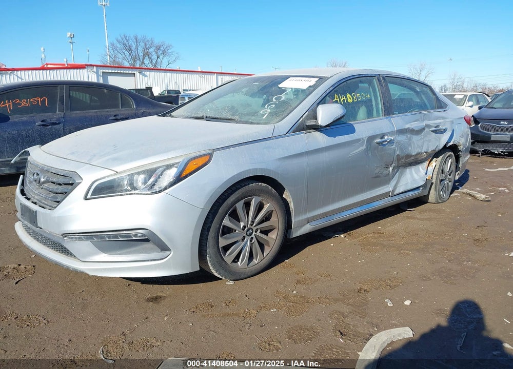 2015 HYUNDAI SONATA VIN: 5NPE34AF4FH247069