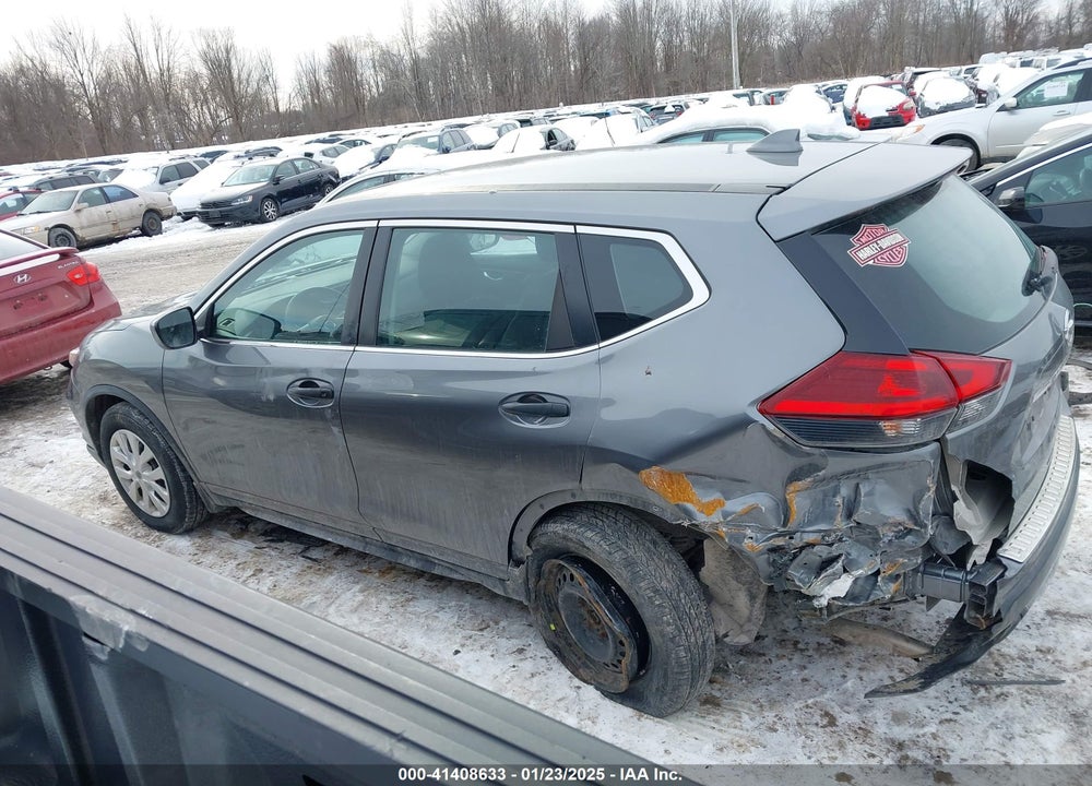 2018 NISSAN ROGUE S VIN: KNMAT2MV0JP552944