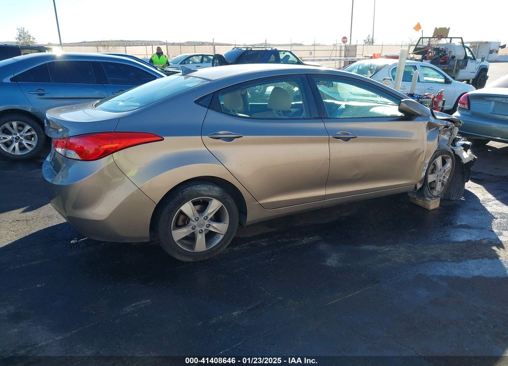 2011 HYUNDAI ELANTRA GLS VIN: 5NPDH4AE7BH001082