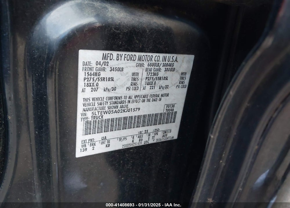 2002 LINCOLN BLACKWOOD VIN: 5LTEW05A02KJ01579