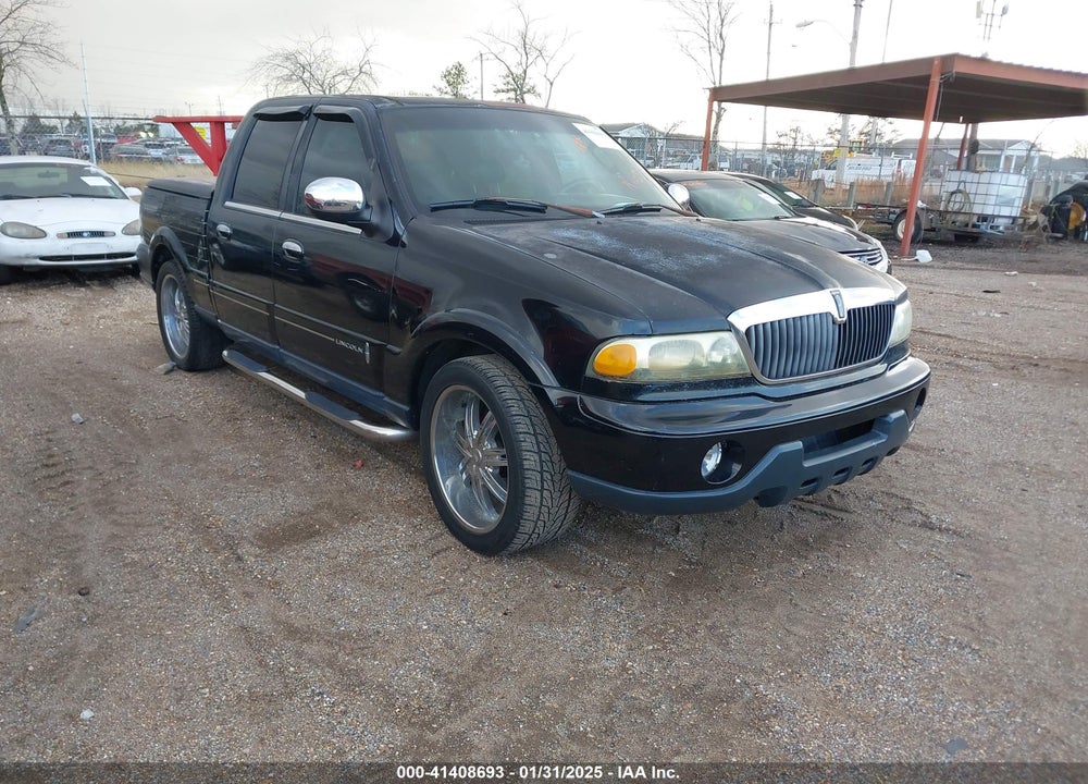 2002 LINCOLN BLACKWOOD VIN: 5LTEW05A02KJ01579