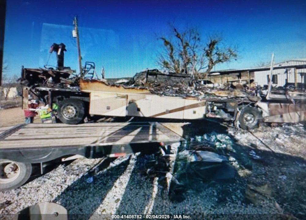 2005 FLEETWOOD CHASSIS VIN: 4UZAAHDC05CU34554