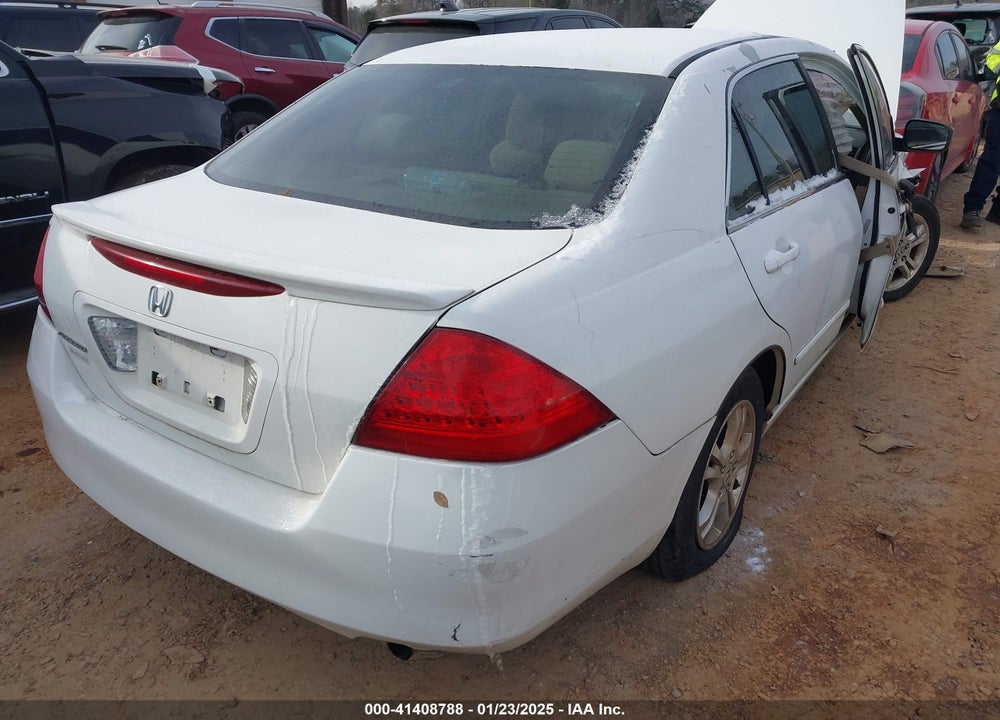2007 HONDA ACCORD VIN: 1HGCM56747A082288