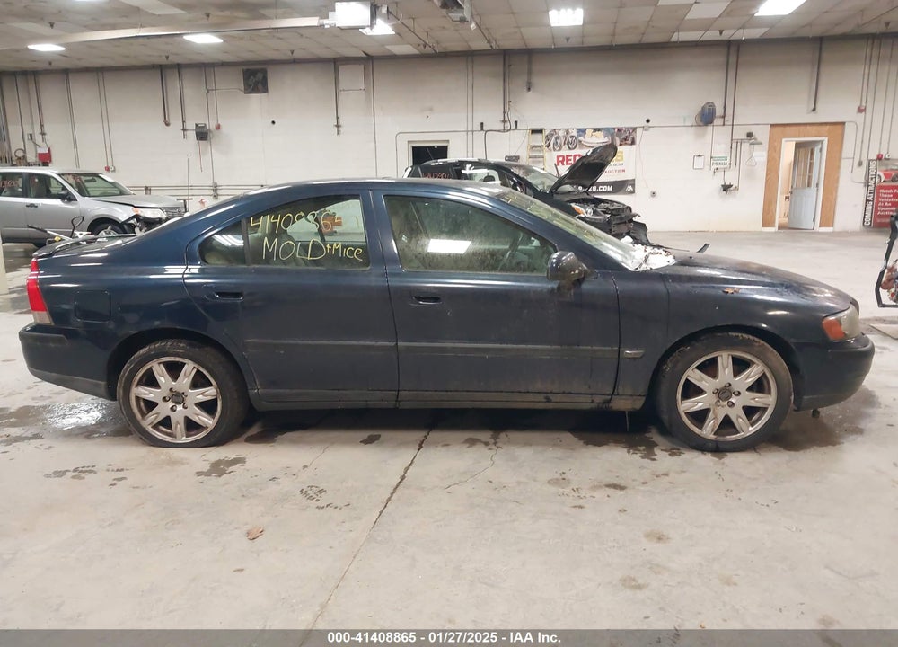 2002 VOLVO S60 T5 VIN: YV1RS53D522166870