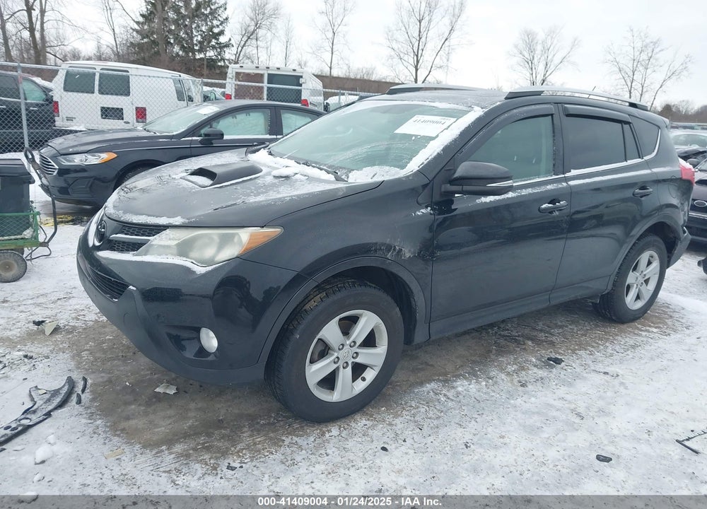 2013 TOYOTA RAV4 XLE VIN: 2T3RFREVXDW014682