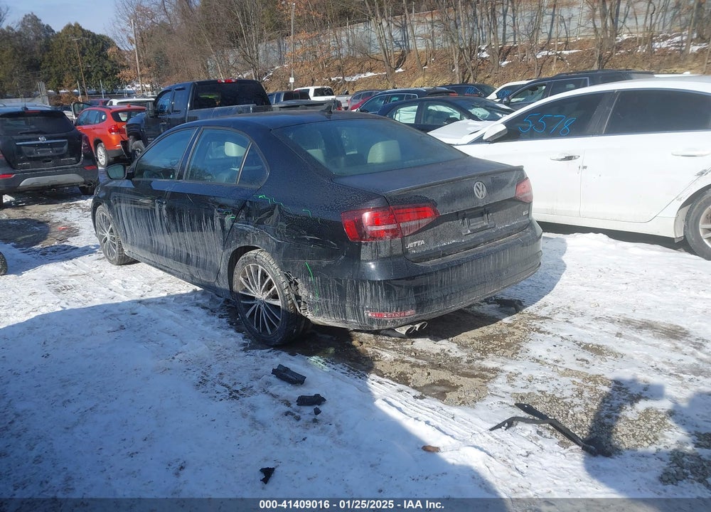 2016 VOLKSWAGEN JETTA VIN: 3VWD17AJ3GM239593