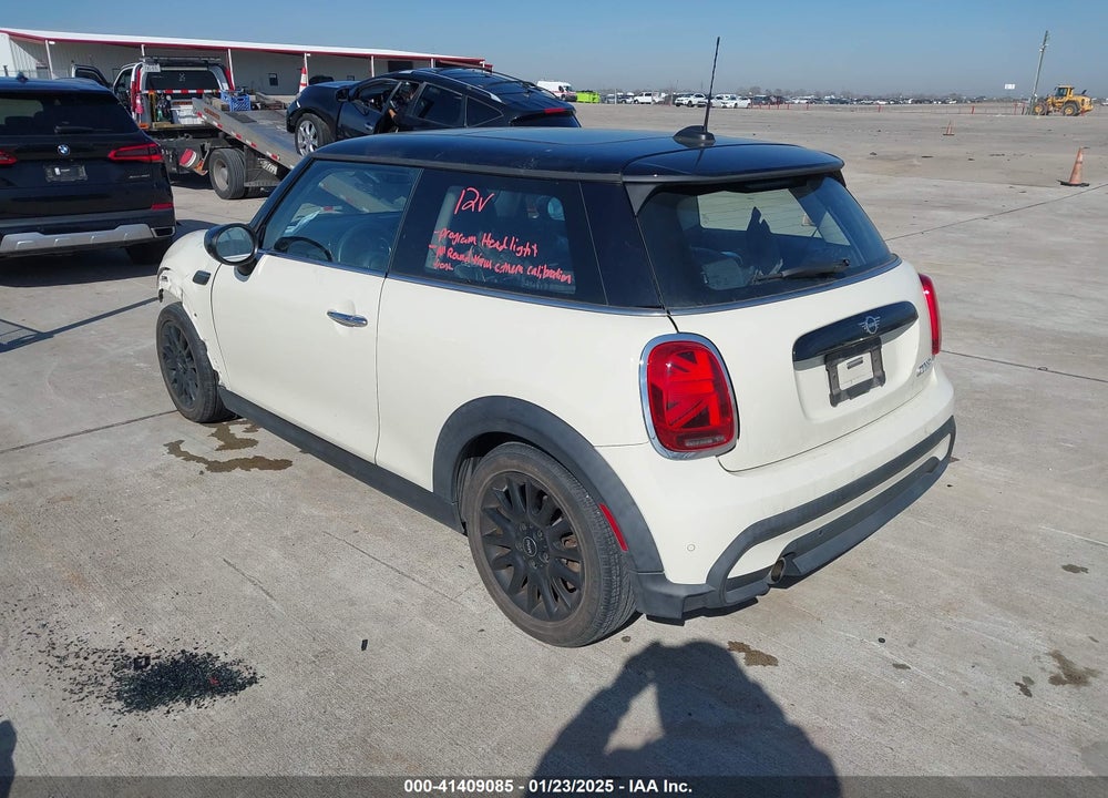 2022 MINI HARDTOP VIN: WMW33DH04N2P85664