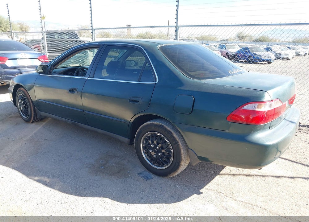 1998 HONDA ACCORD LX V6 VIN: 1HGCG1646WA035364