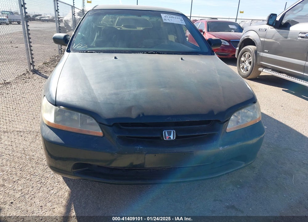 1998 HONDA ACCORD LX V6 VIN: 1HGCG1646WA035364