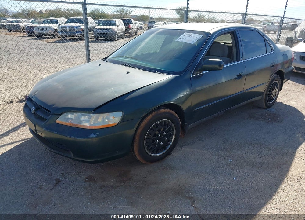 1998 HONDA ACCORD LX V6 VIN: 1HGCG1646WA035364