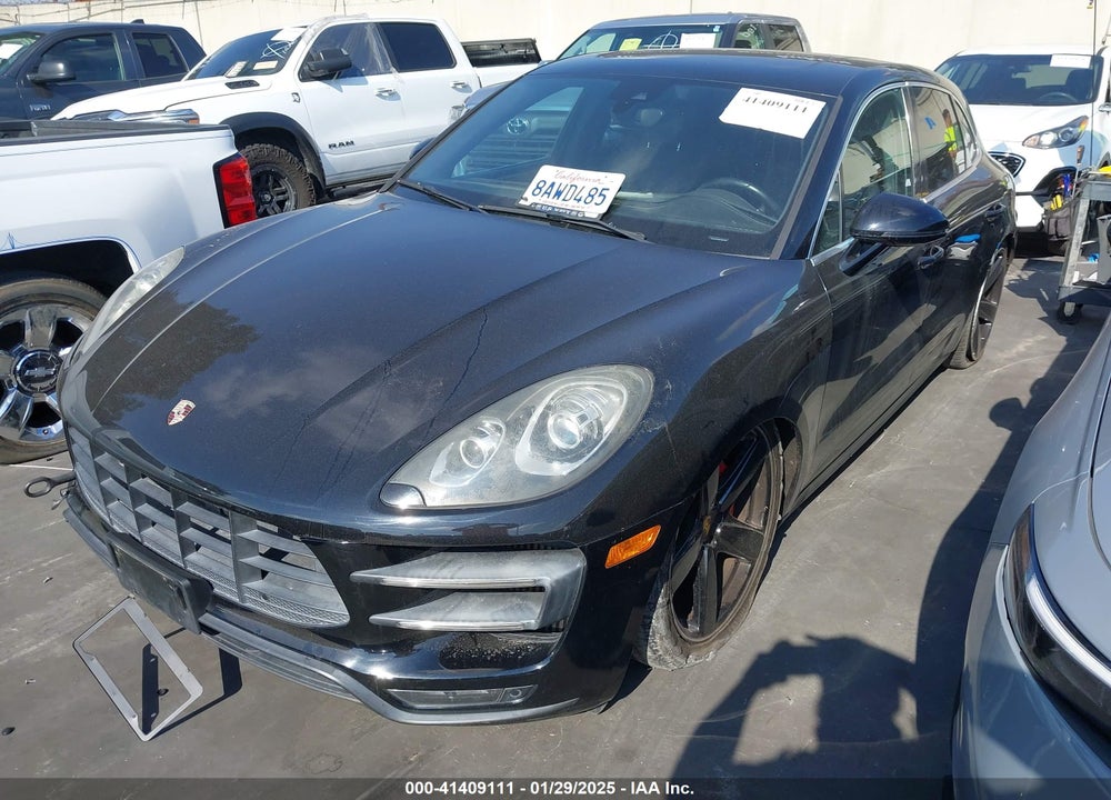 2017 PORSCHE MACAN VIN: WP1AF2A58HLB62038