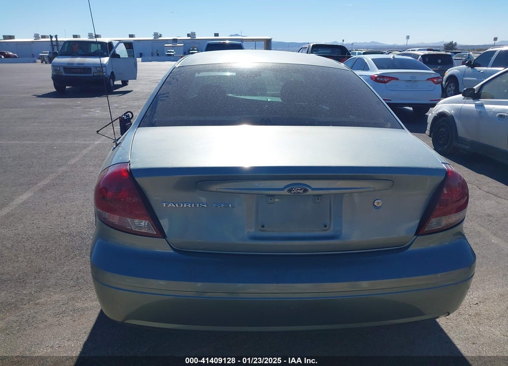 2005 FORD TAURUS SEL VIN: 1FAHP56S95A272901