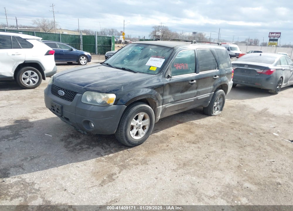 2005 FORD ESCAPE XLT VIN: 1FMYU93185KB05313