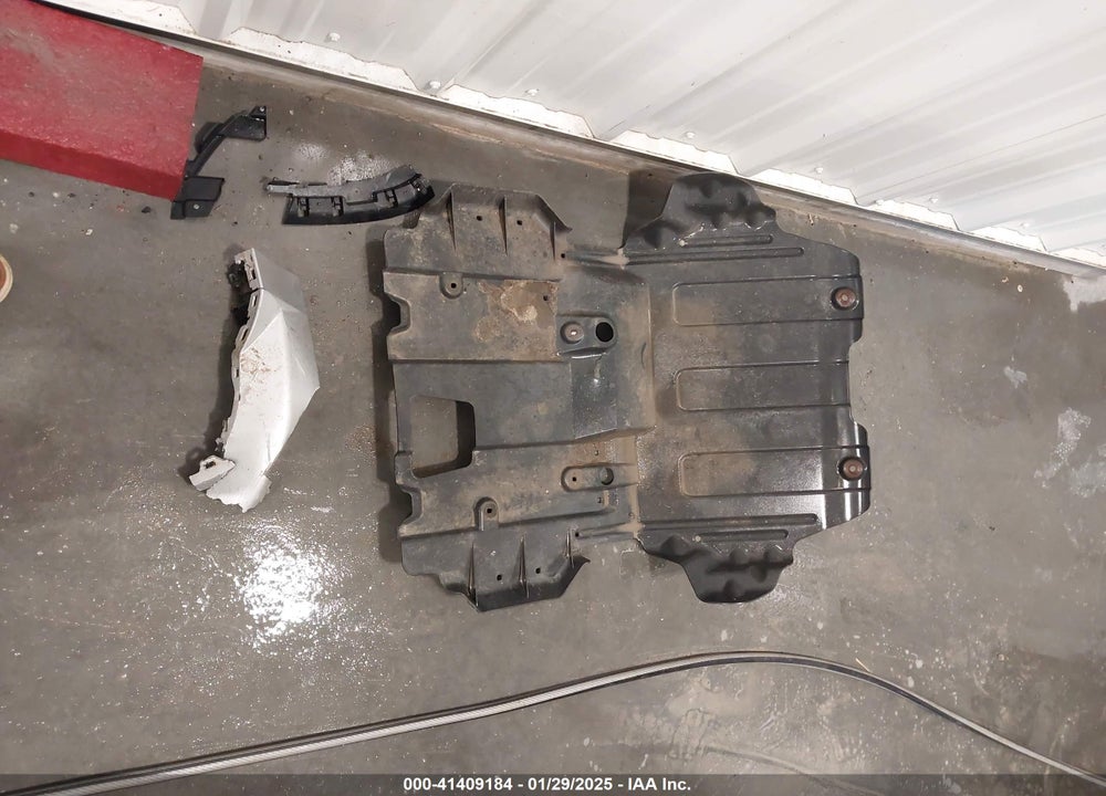 2014 CHEVROLET SILVERADO 1500 VIN: 3GCUKREC6EG566038