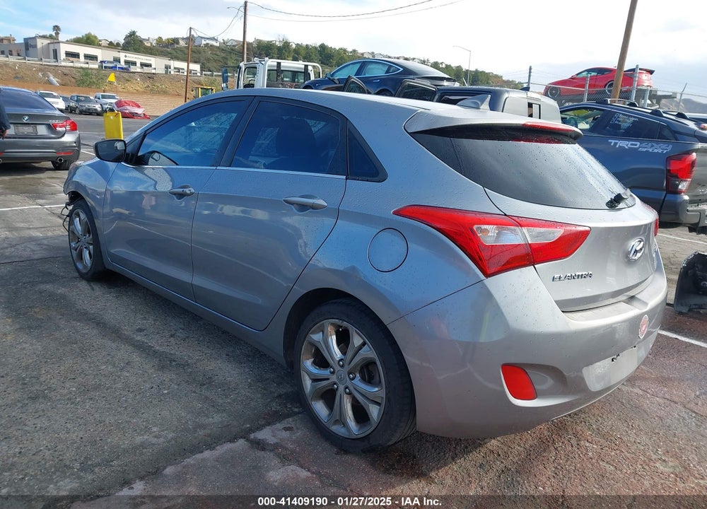 2013 HYUNDAI ELANTRA GT VIN: KMHD35LE4DU082886