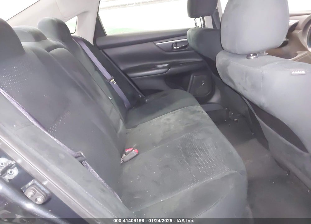 2015 NISSAN ALTIMA VIN: 1N4AL3AP0FC458272