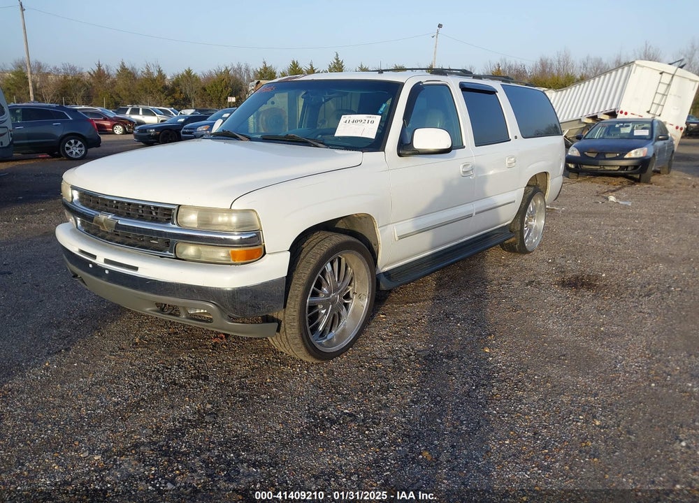 2002 CHEVROLET SUBURBAN 1500 LT VIN: 3GNEC16Z92G241795