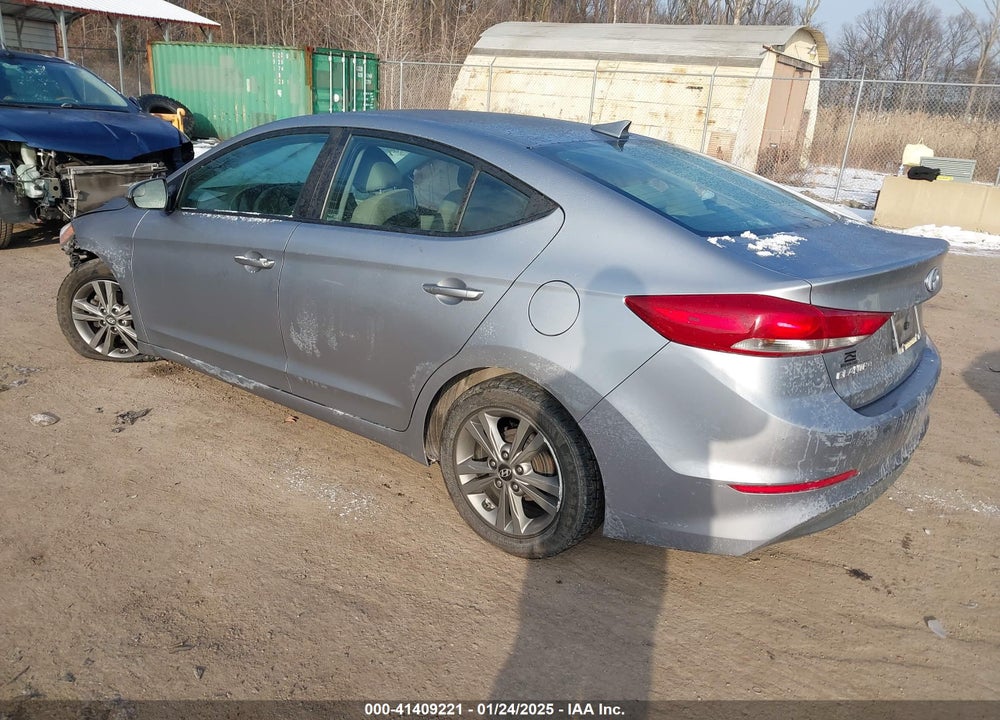 2017 HYUNDAI ELANTRA VIN: 5NPD84LF9HH103501