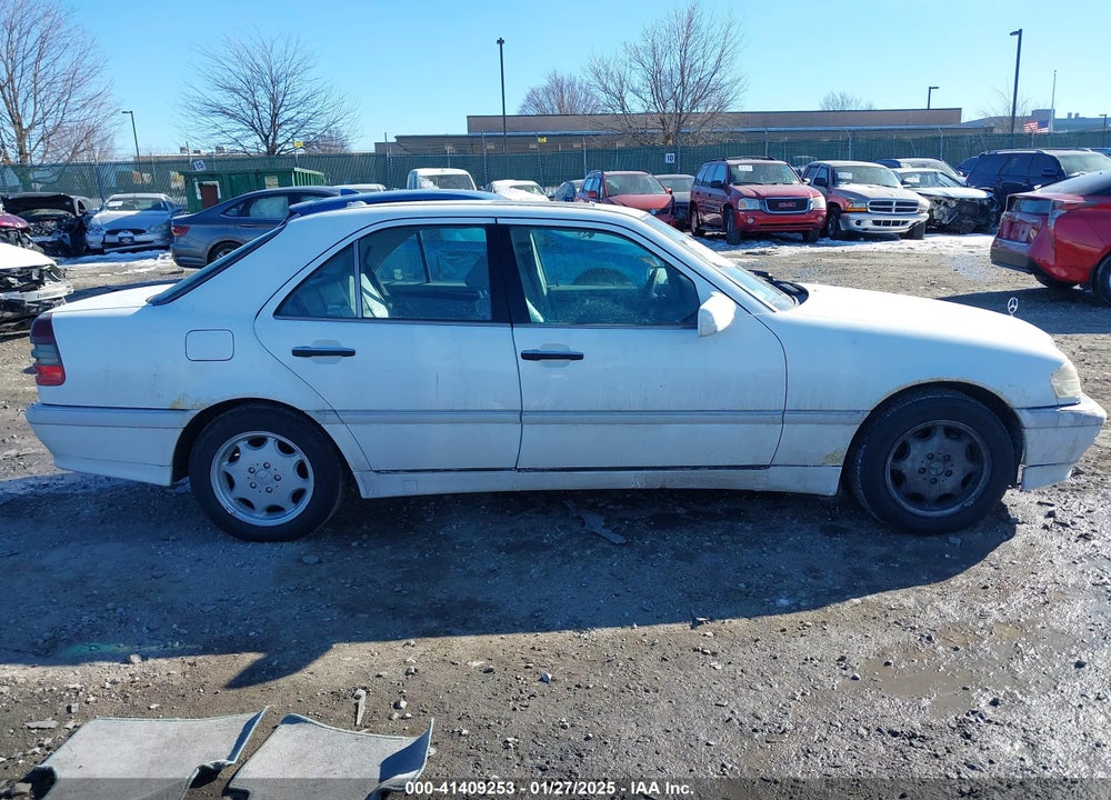 2000 MERCEDES-BENZ C 230 KOMPRESSOR VIN: WDBHA24G4YA859504