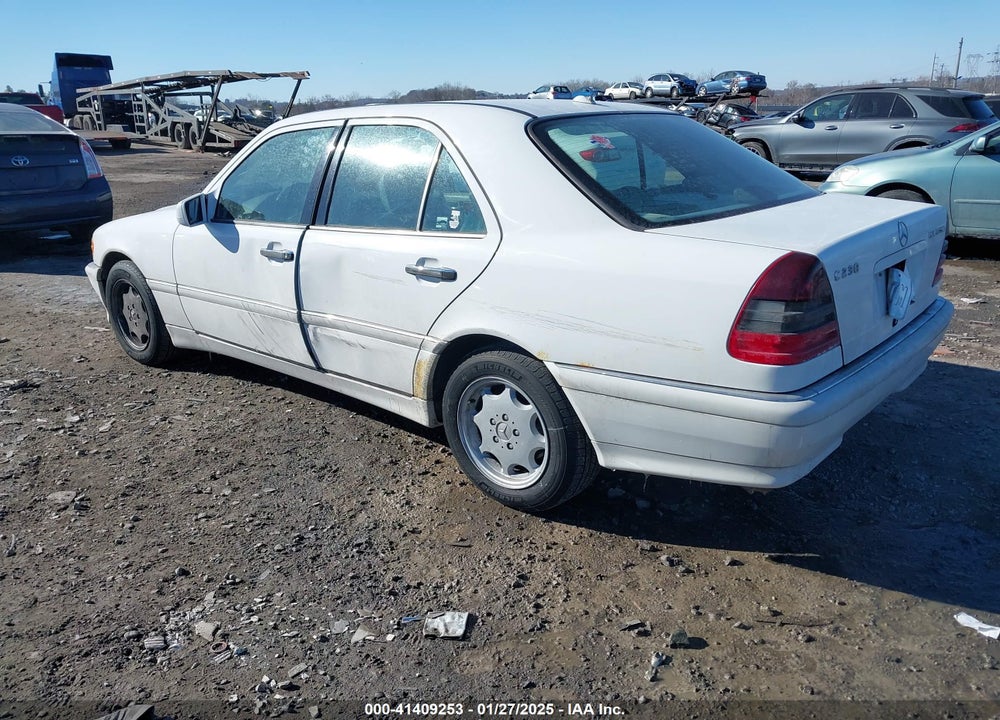 2000 MERCEDES-BENZ C 230 KOMPRESSOR VIN: WDBHA24G4YA859504