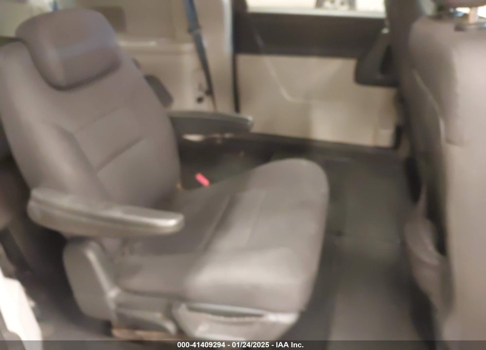 2010 DODGE GRAND CARAVAN SXT VIN: 2D4RN5D14AR154441