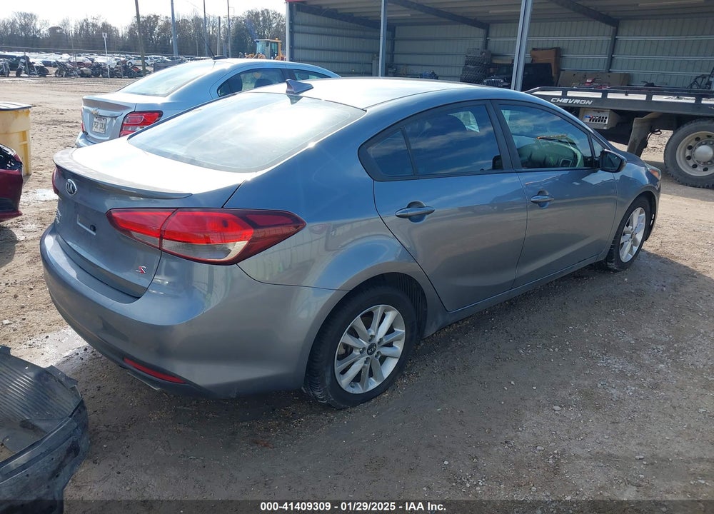 2017 KIA FORTE S VIN: 3KPFL4A79HE010789