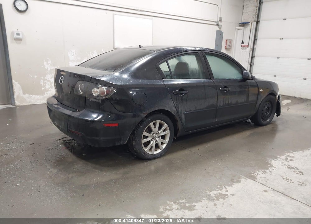 2007 MAZDA 3 I VIN: JM1BK12F471600180