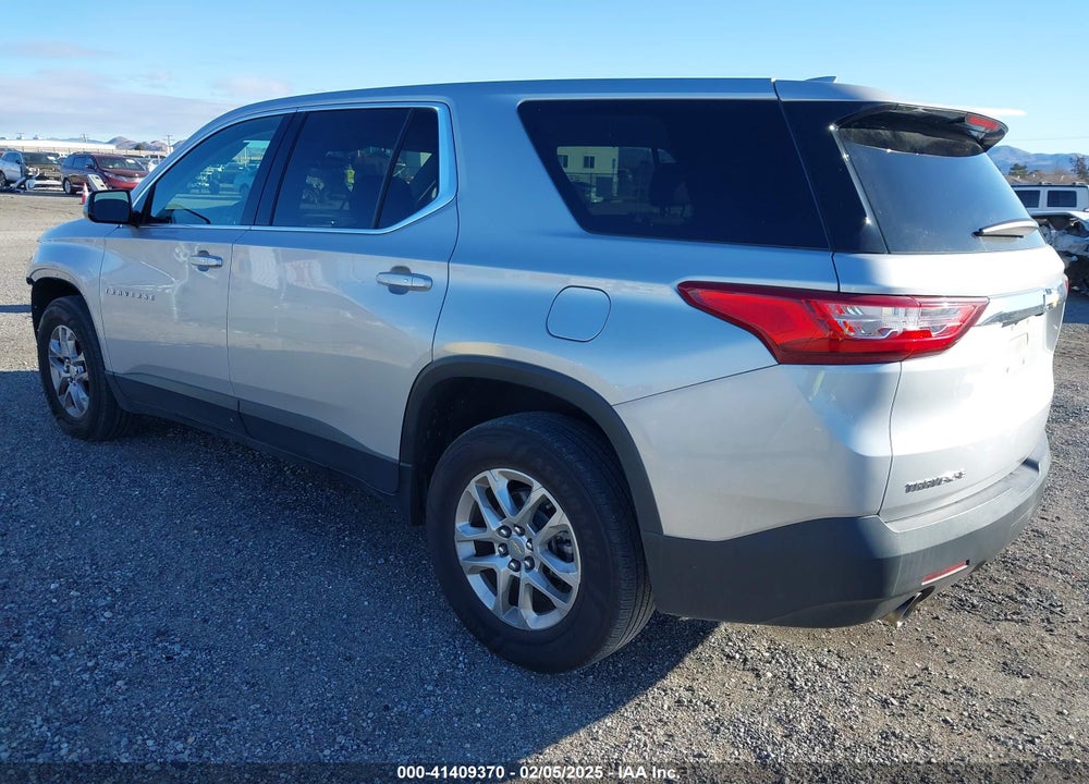 2020 CHEVROLET TRAVERSE FWD LS VIN: 1GNERFKW6LJ272316