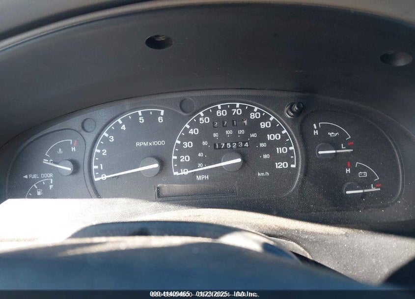2000 MAZDA B2500 SE/SX VIN: 4F4YR12C9YTM23800