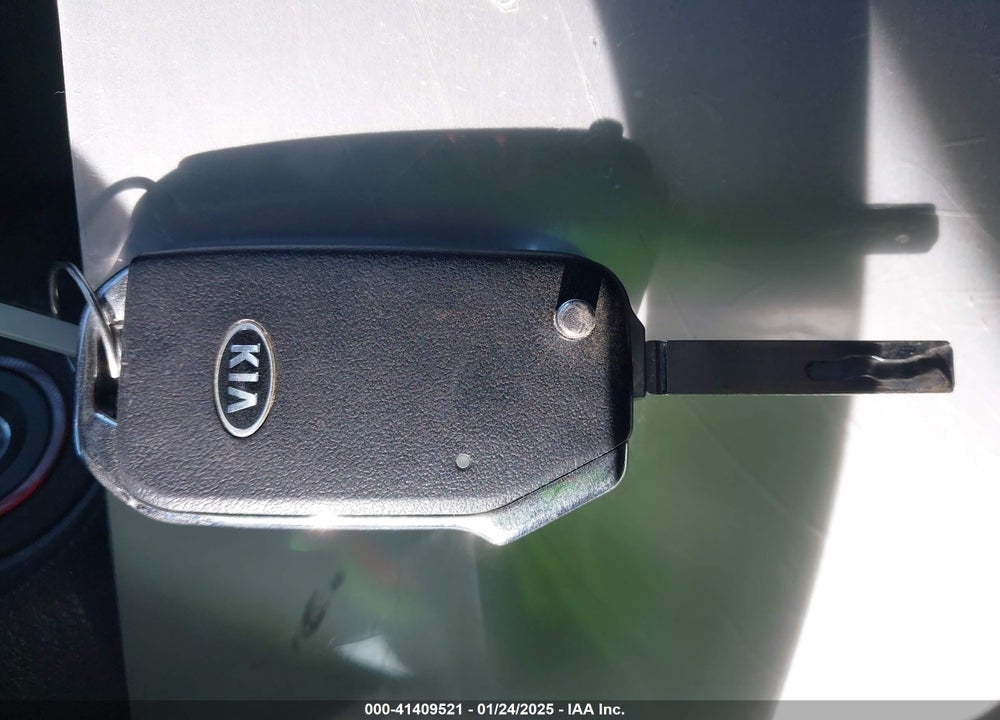 2019 KIA FORTE VIN: 3KPF24AD7KE065404