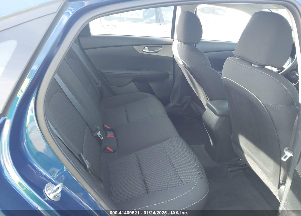 2019 KIA FORTE VIN: 3KPF24AD7KE065404
