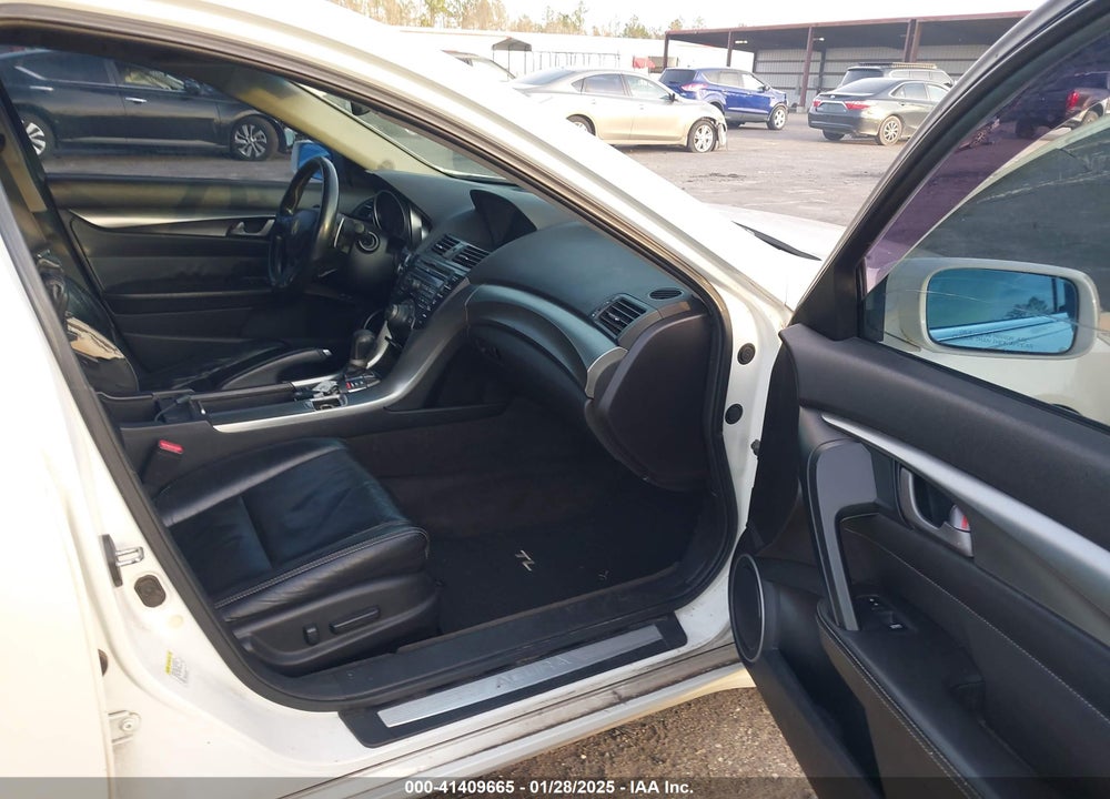 2010 ACURA TL 3.7 VIN: 19UUA9F59AA003224