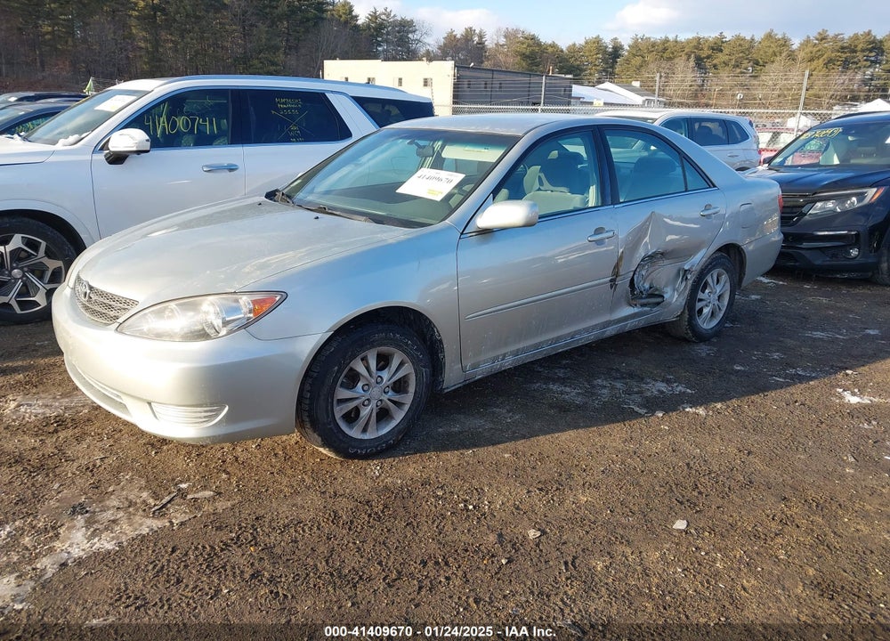2005 TOYOTA CAMRY LE V6 VIN: 4T1BF32K45U110830